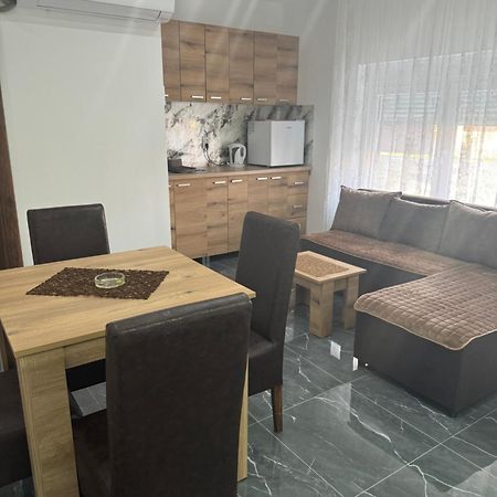 Sobe I Apartmani Casa Mia Pecsince Kültér fotó